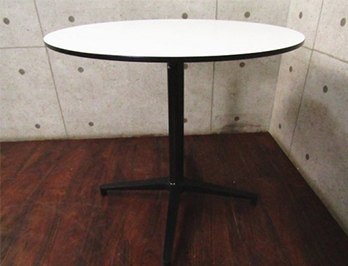 ビストロ テーブル（Bistro Table）